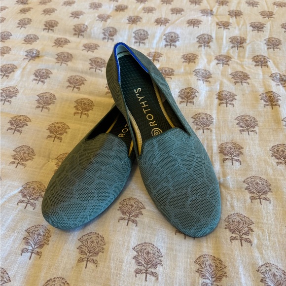 Rothy's Shoes - Rothy’s Safari Green Giraffe The Loafer